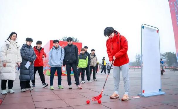 反映了当今